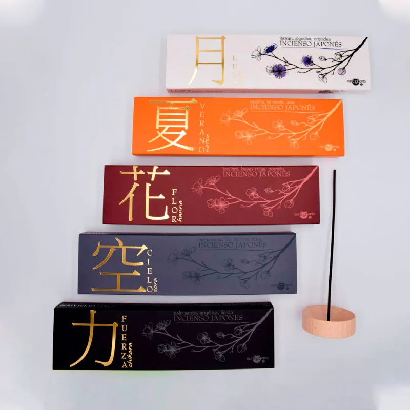 Incenso japonês 50 varetas por caixa + suporte